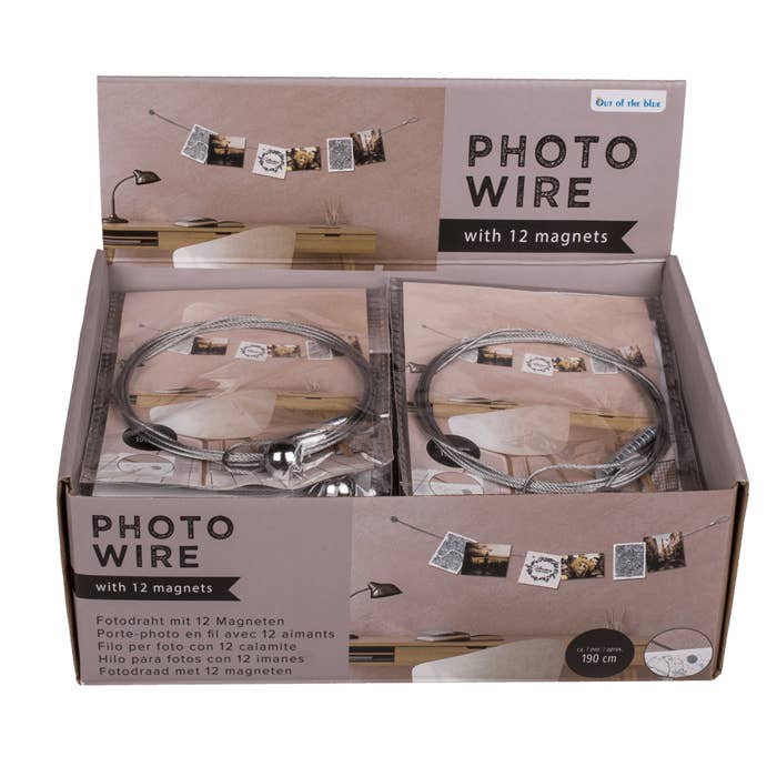 Out of the blue KG - Wholesale Picture Frame - Photo steel wire with 12 magnets ,1