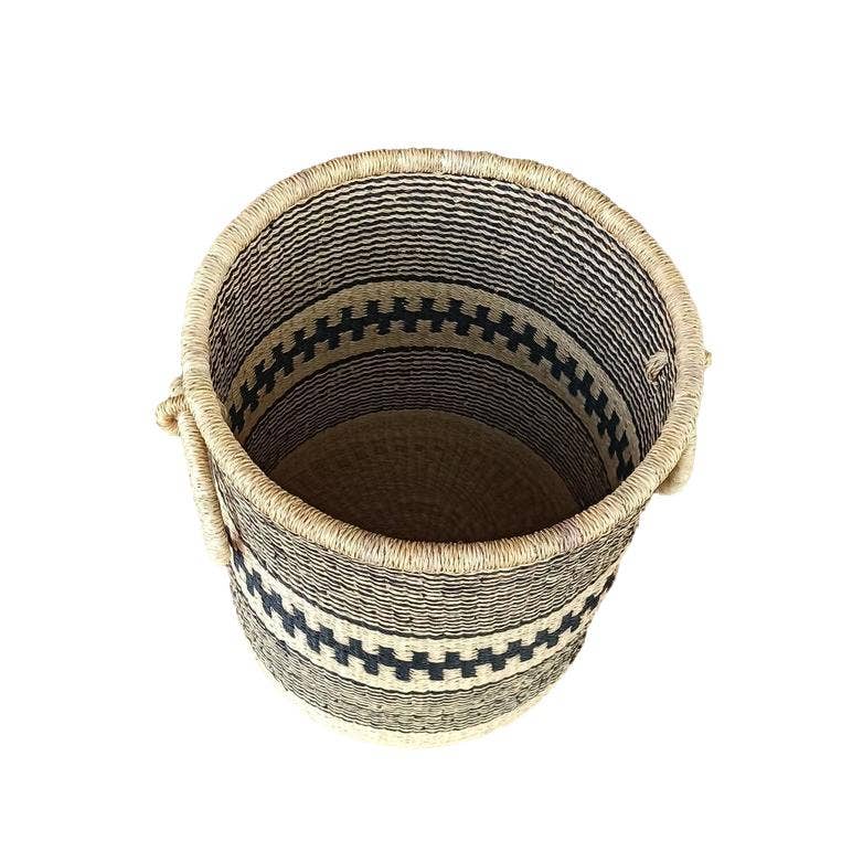 African Heritage LLC – wholesale Tvättkorg – Handgjord afrikansk tvättkorg med lock2