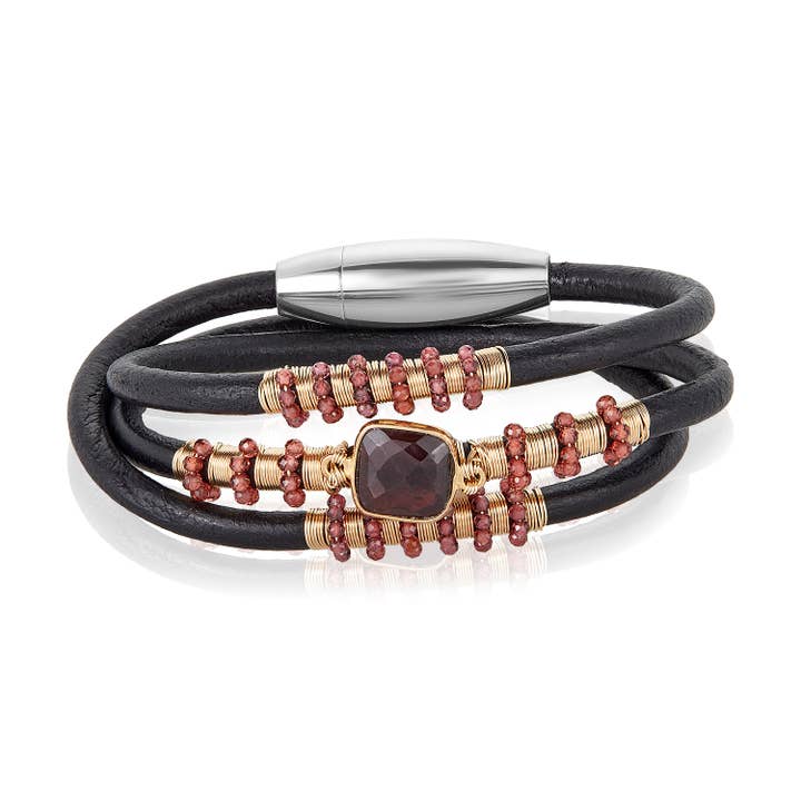 Triple Slim Garnet læder armbånd for engroshandel hos Mabel Chong