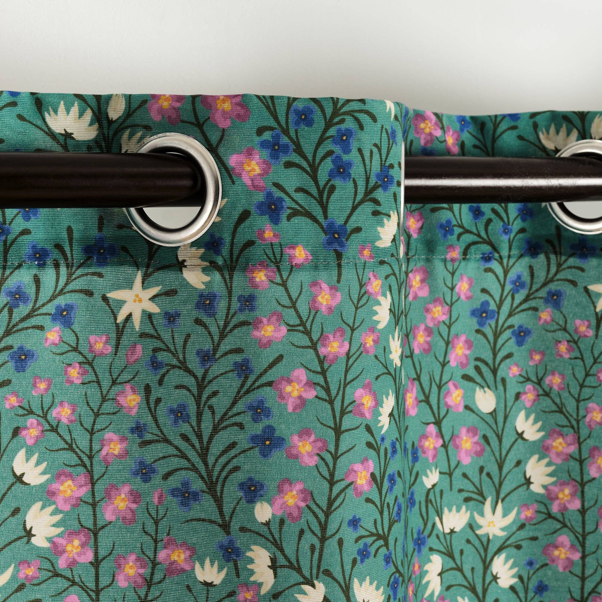 SG HOGAR - Wholesale Curtain - Pack of 2 curtains with eyelets 140x260 cm Toscana 33