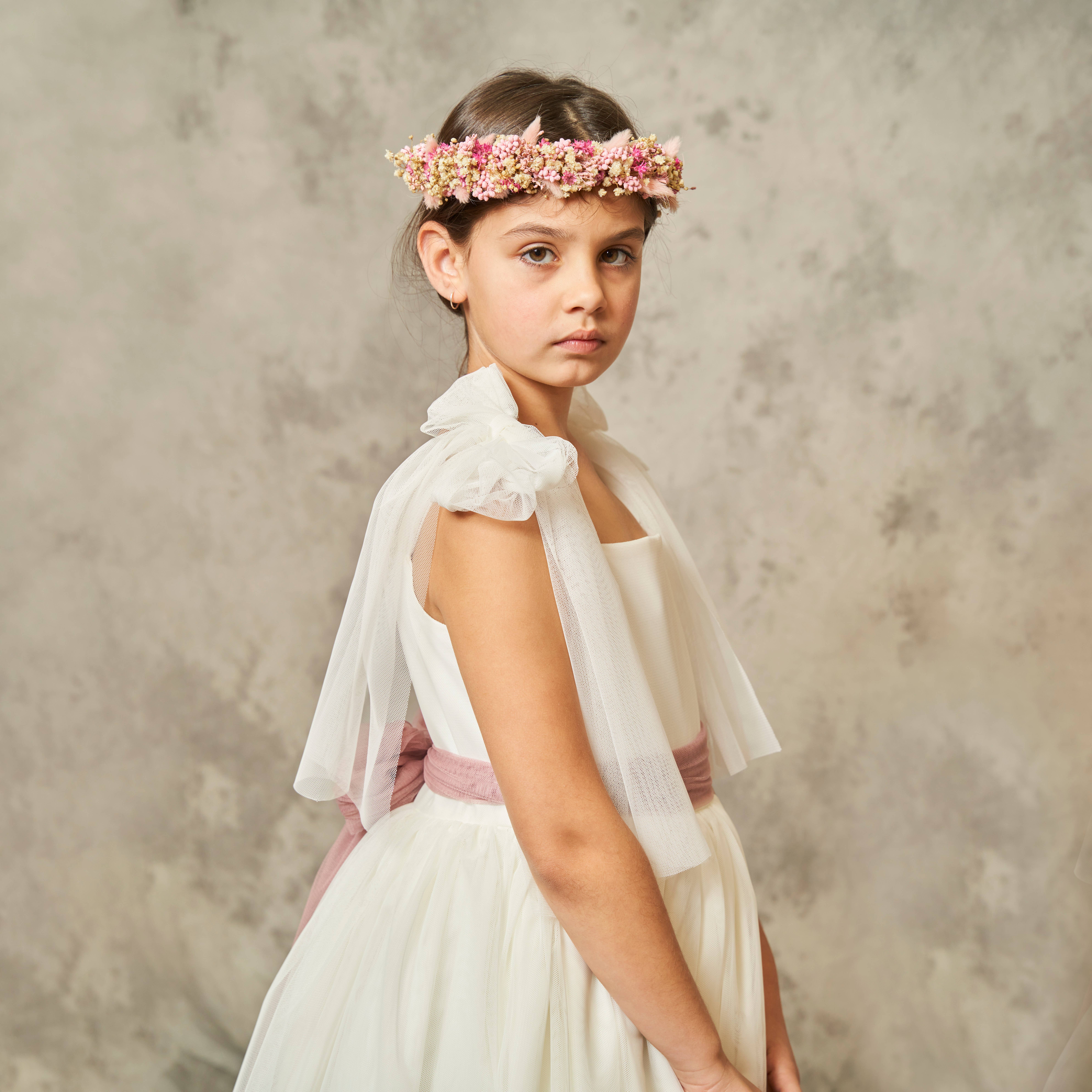 BADUM BADERO – wholesale Klänning – Barn – Kommunionsklänning i enkel och elegant enfärgad tyll i naturlig färg2