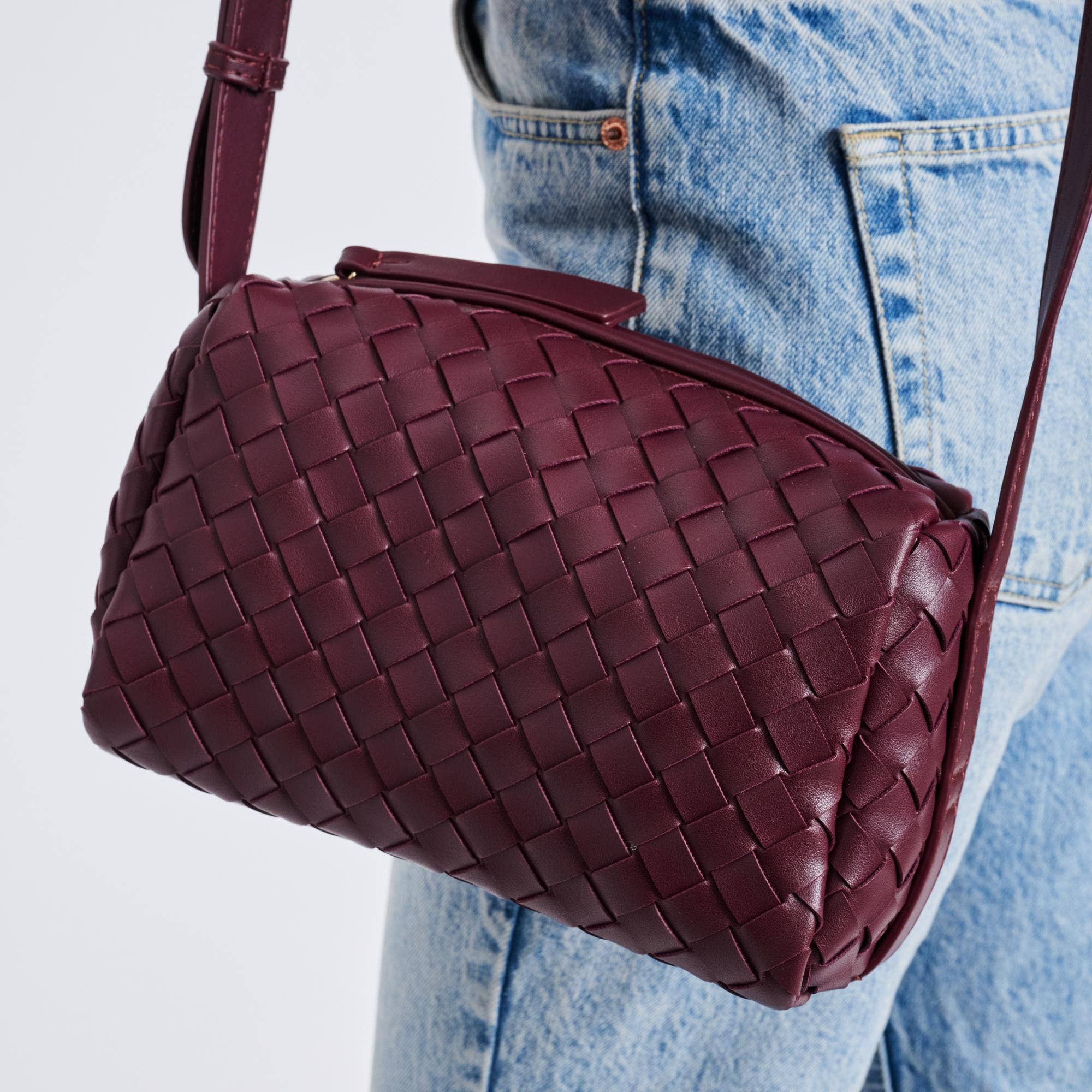 Moda Luxe - Vendita all'ingrosso Borsa a tracolla - Donna - Tracolla Charlotte Woven11