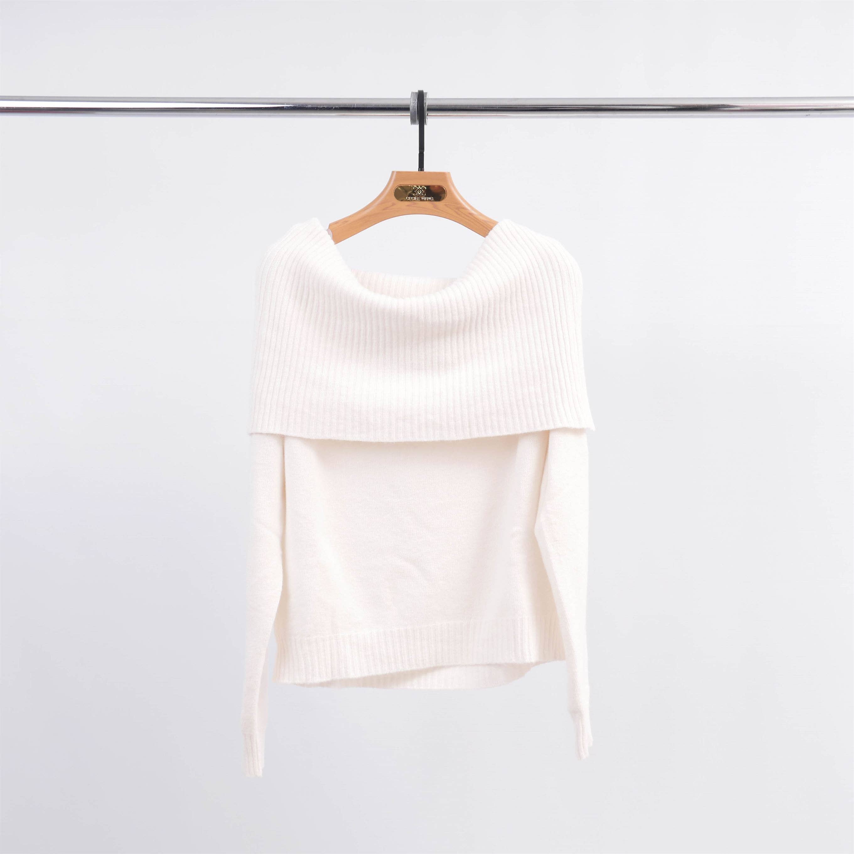 Cecile Wang - Wholesale Knit Sweater - Women's - YF570545 Off Shoulder Sweater5