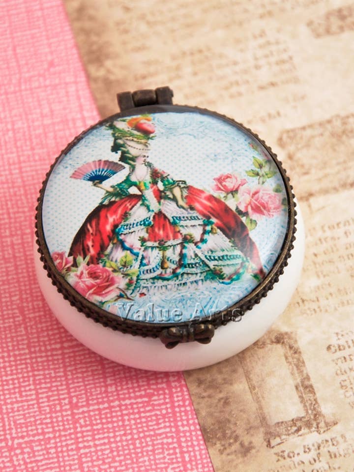 Vintage Beauty Keramisk Erindringsæske for engroshandel hos Value Arts