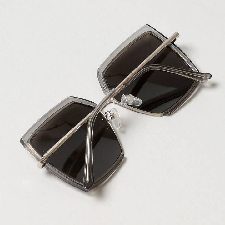 ASSORTED COLOR Women's Oversized Square Mirrored Sunglasses for wholesale on Faire10