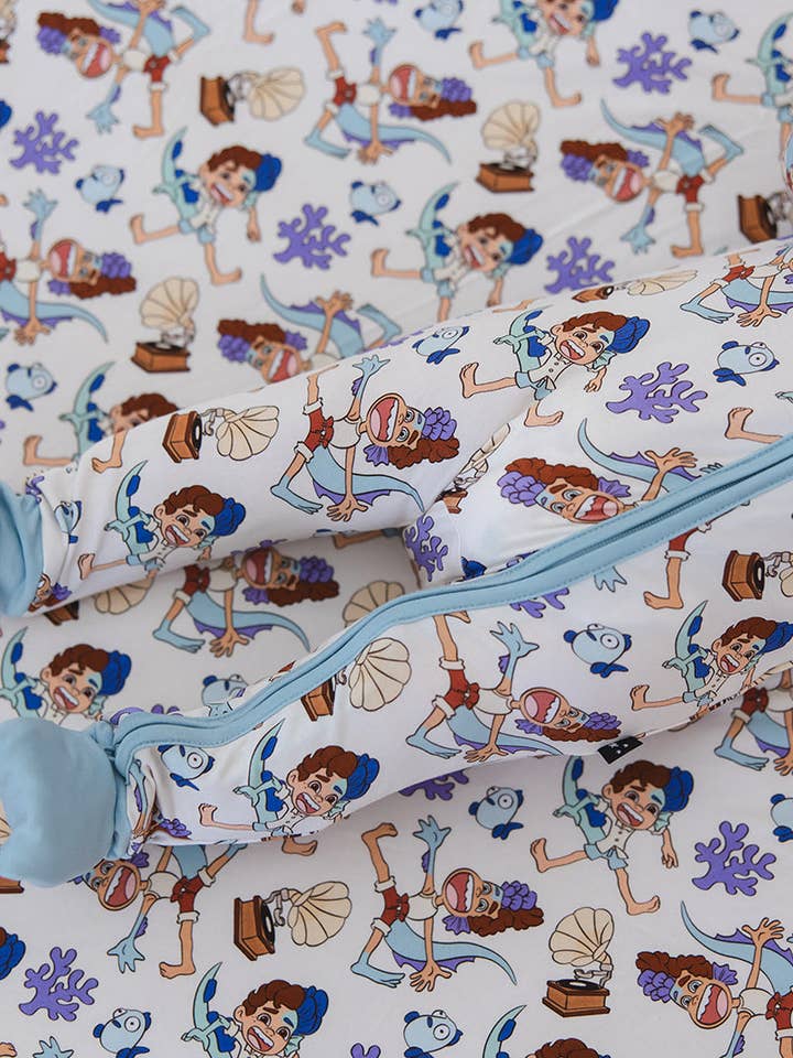 Silenzio, Bruno! - Crib Sheet for wholesale by Blush Lotus