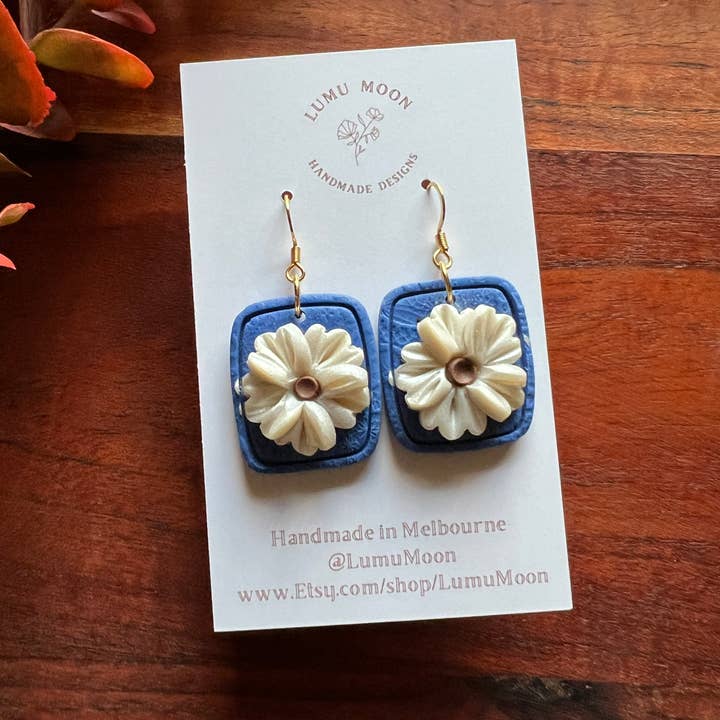 Brincos Florais Meia-Noite de Manhã por atacado de Lumu Moon Handmade Designs