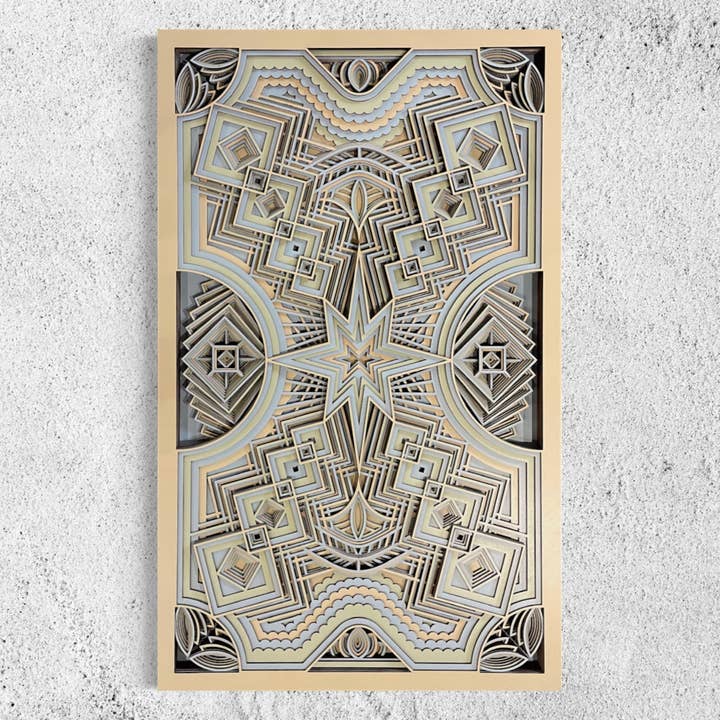 Art mural en bois Aster | 22 x 35 pouces pour la vente par Stylixa