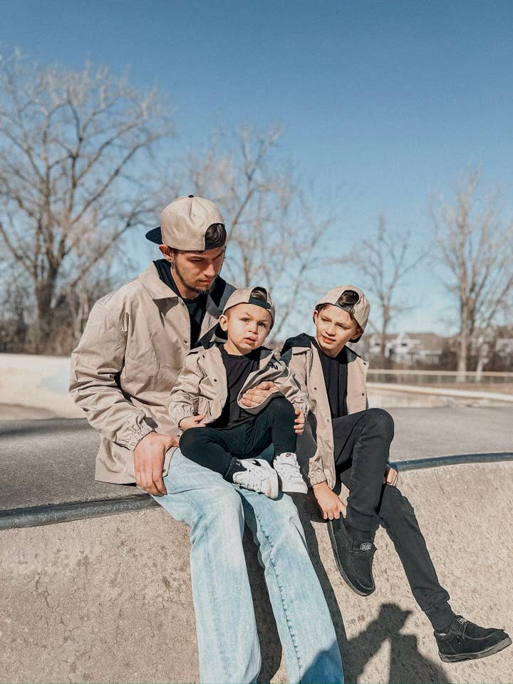 Cedar North - Wholesale Raincoat - Kids - CHINO RAIN JACKET4