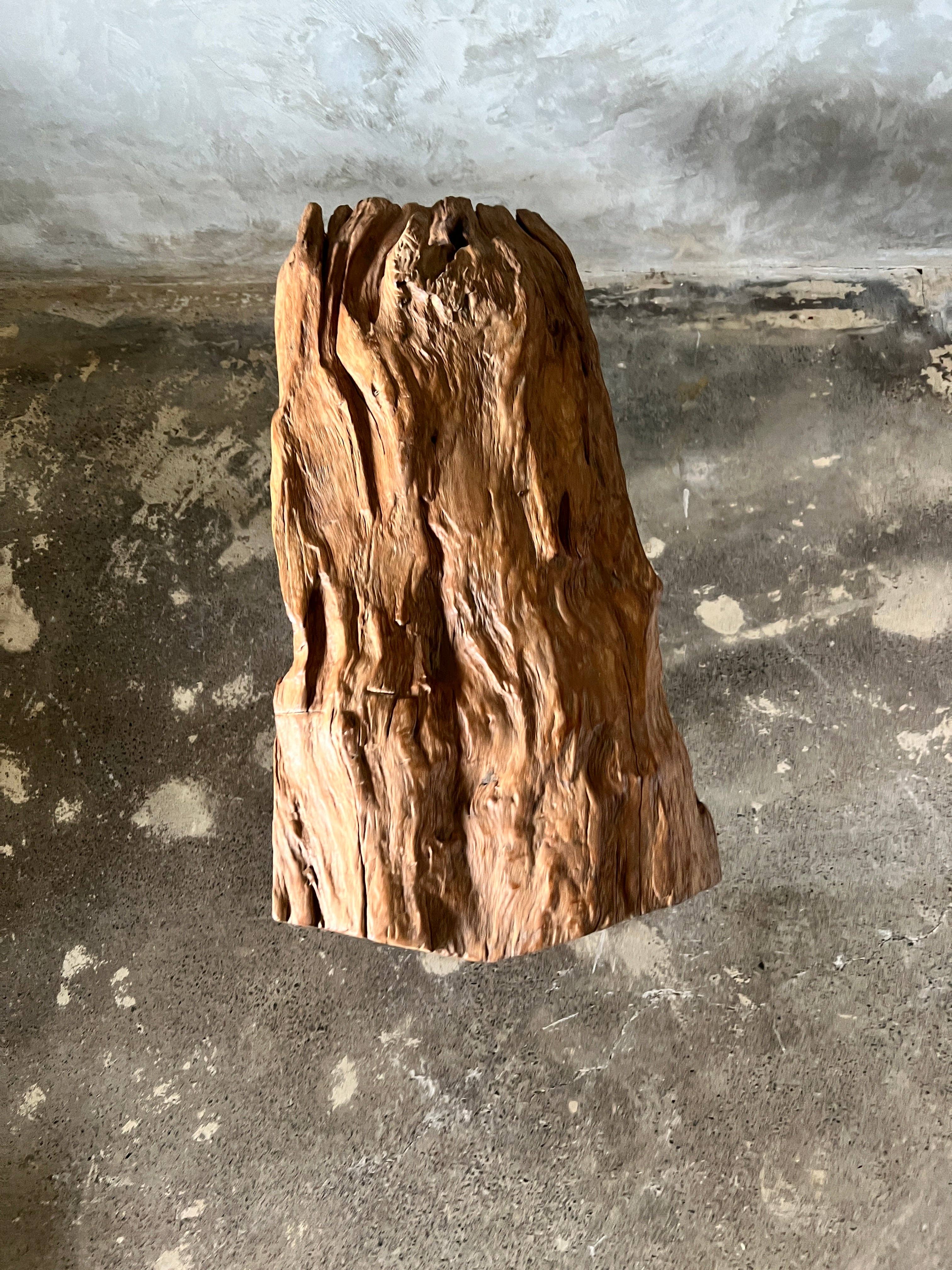 Office Objets - Venta al por mayor Bancos - Banco pequeño de teca asiática rubia con cuatro patas - Sembilan2