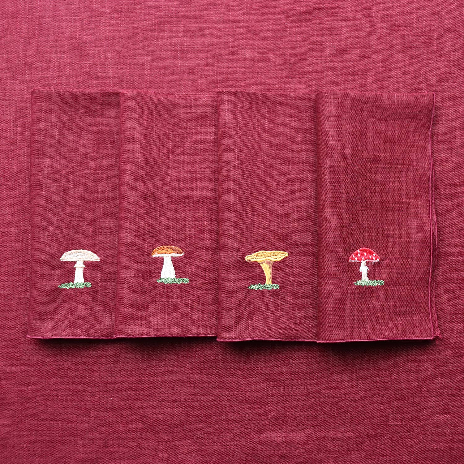 Giardino Segreto - Wholesale Dinner & Cloth Napkin - FUNGHI pure linen napkin2