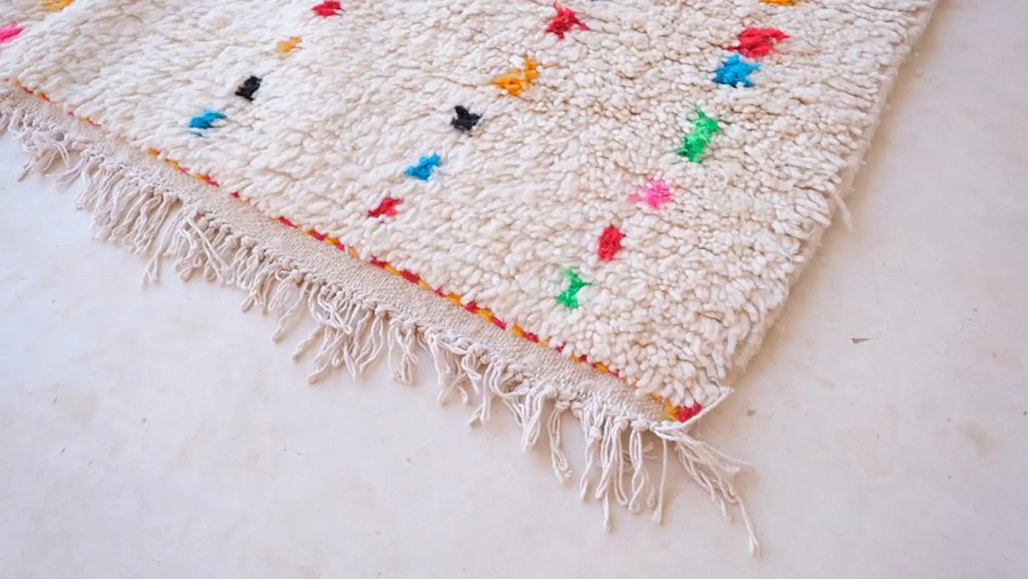 High crafty - Wholesale Area Rug - Moroccan Berber Pure Wool Carpet – 160 x 255 cm Handmade Rug1