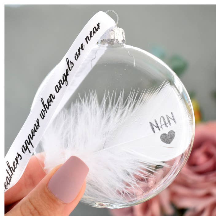 Amaya Rose Ltd. – wholesale Ornament – NAN Memory Bauble Glass Round. Real White Feather