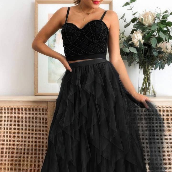 A Line Long Tulle Tiered Skirts and other Purchase Wholesale tulle bomboniere. Free Returns & Net 60 Terms on Faire trending on Faire.