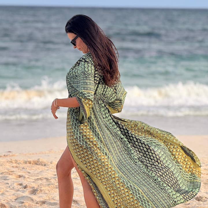 Kimono av nya saari, kollektion Agus för wholesale av Arena Formentera