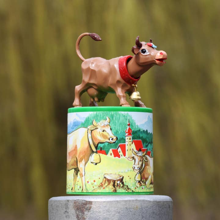 Tribal Trade GmbH - Vendita all'ingrosso Statuette decorative - Animal Sounds, cassa armonica a forma di mucca con attacco Moo can9