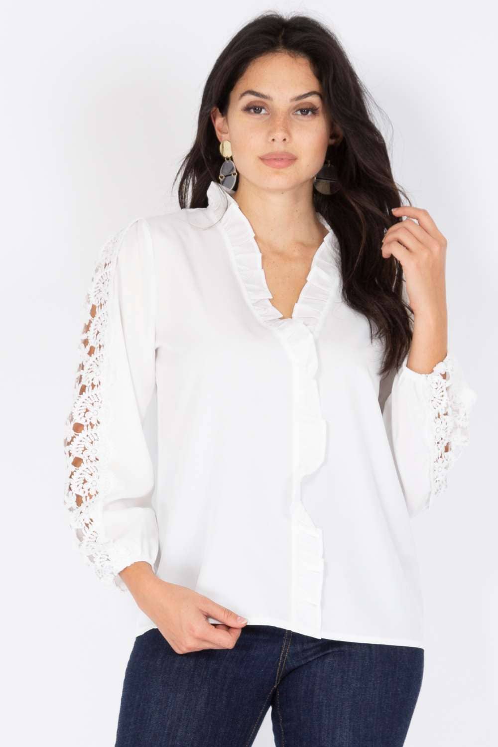 Queen Fashion – Blusa - Mulher por atacado – camisa de manga comprida com bainha de babado de renda com emenda de cor0