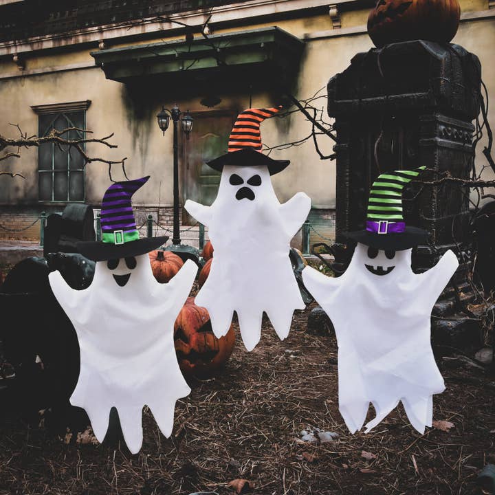 3 PCs Halloween Hanging Ghost with Witch Hat Outdoor Decor for wholesale by Fun Little Toys