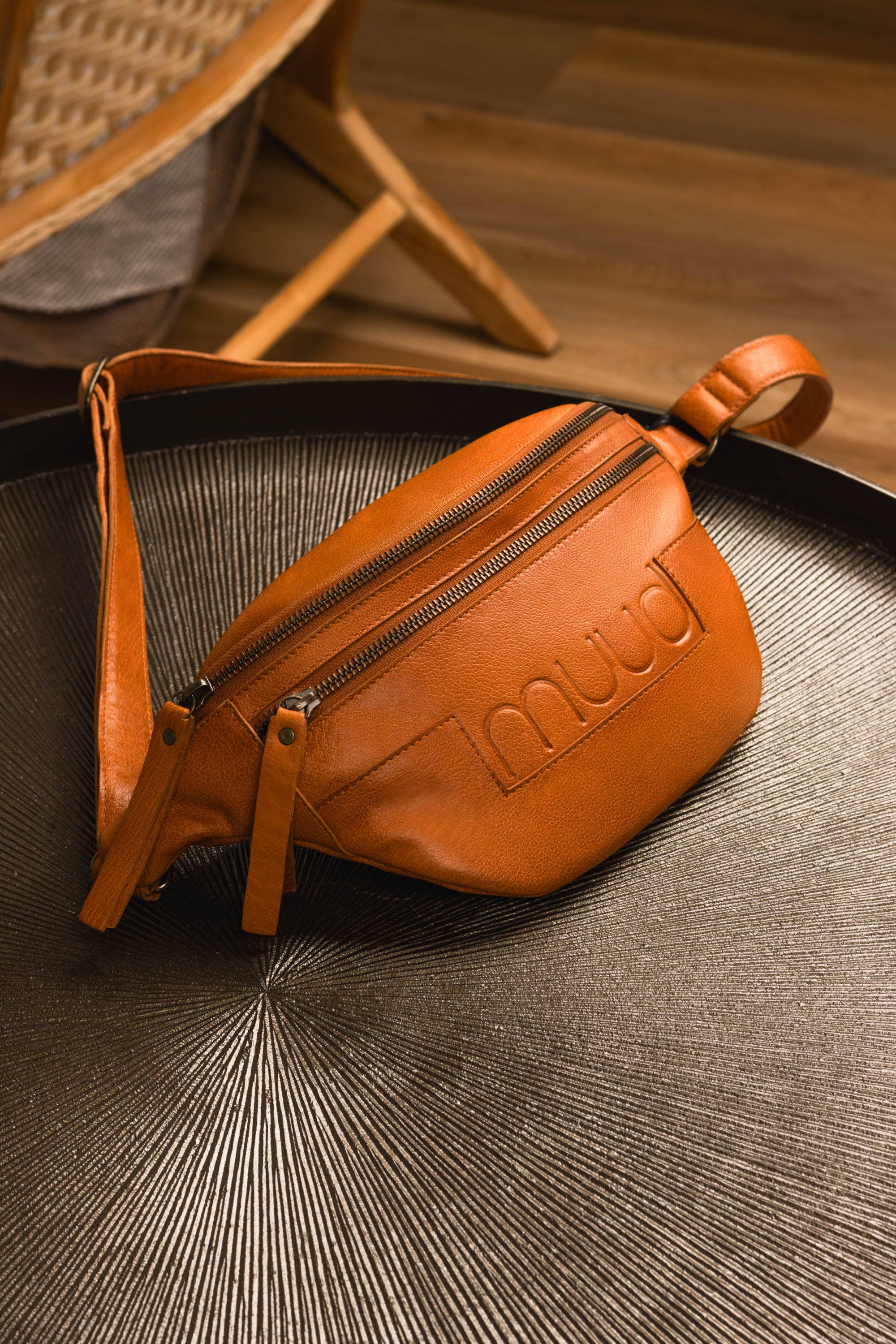 Muud - Wholesale Crossbody Bag - Women's - Vegas Bumbag0