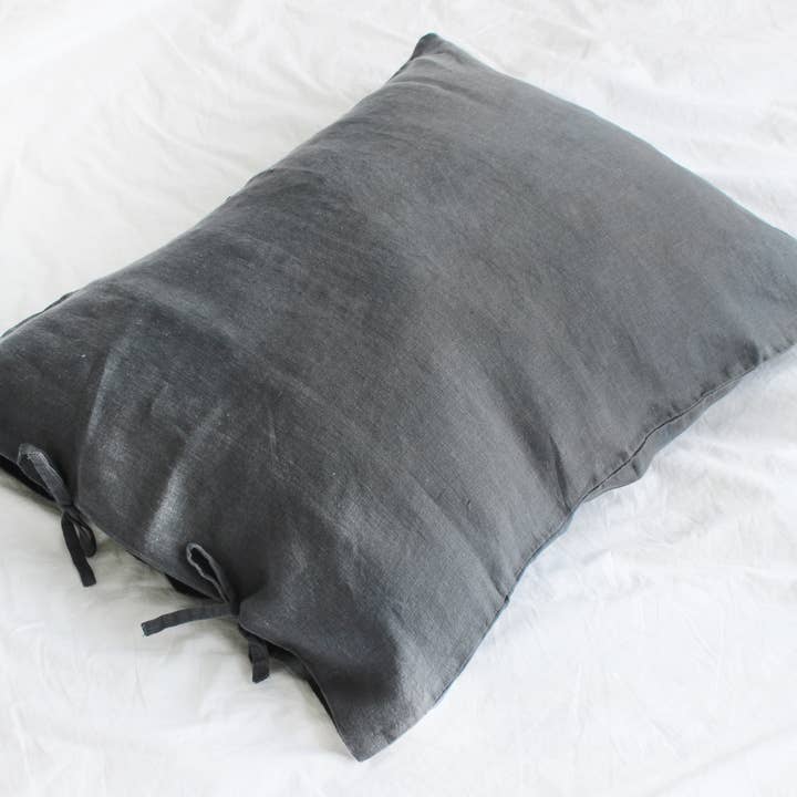 LinenQ – Großhandel Kopfkissenbezug – Leinen-Kissenbezug mit Bändern - Standardgröße6