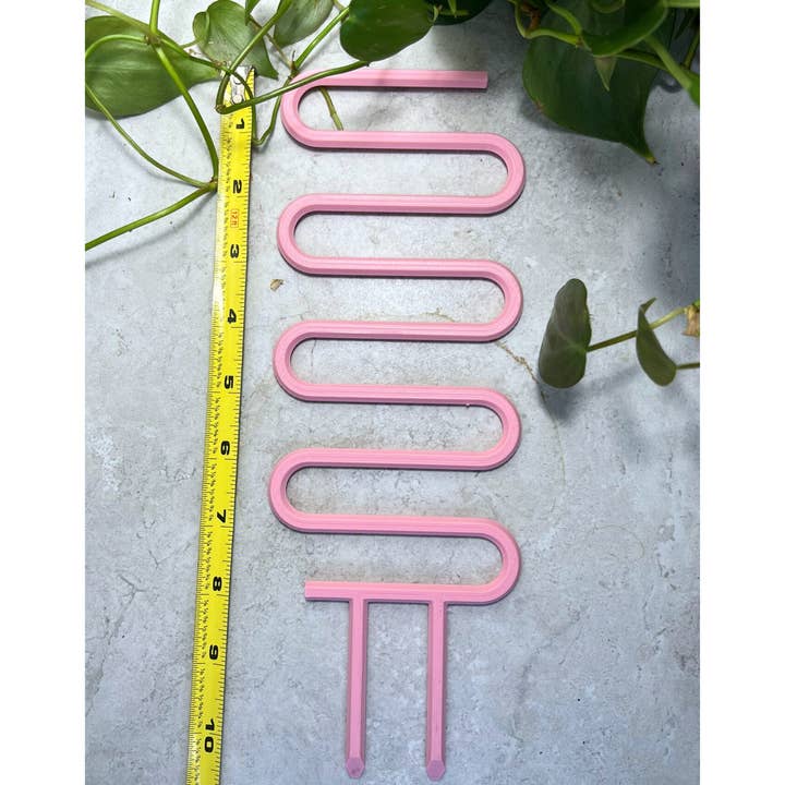 Floraform Creations - Wholesale Trellis - Plant Ladder for Small Houseplants2