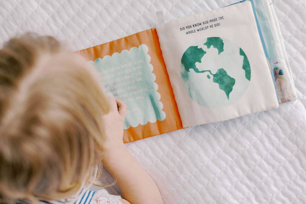 Tiny Theologians - Vente Livre pour bébés et tout-petits (jusqu'à 2 ans) - Livre en tissu pour bébé À Son Image7