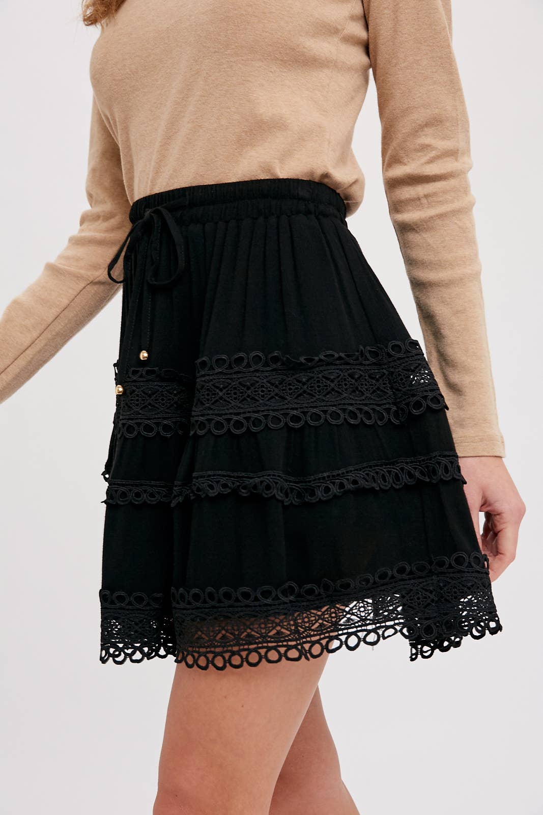 Bluivy – wholesale Skirt – Women’s – LACE TRIM MINI SKIRT6