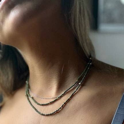 Lady Bird Market – wholesale Pärlarmband – Gröna Bruna & Guld 5-Varv Frö Pärla Omslag Stapel Armband2