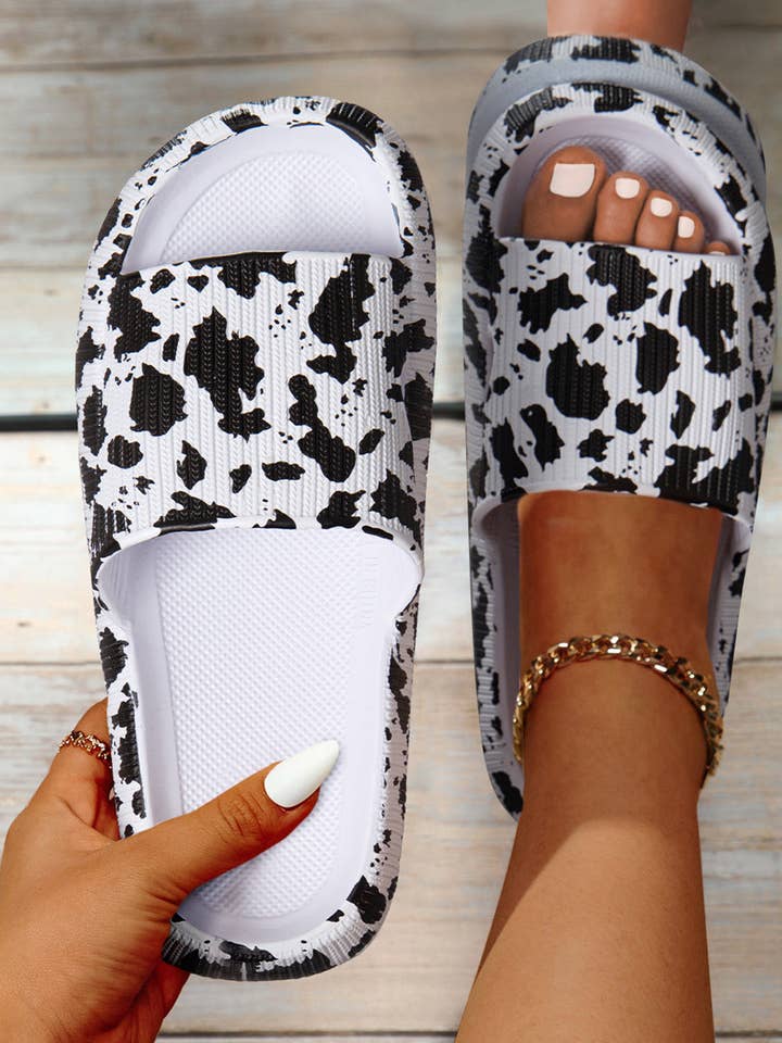 Dicke Sohle Slipper zum Hineinschlüpfen für den Großhandel von Poppy Lee Lane