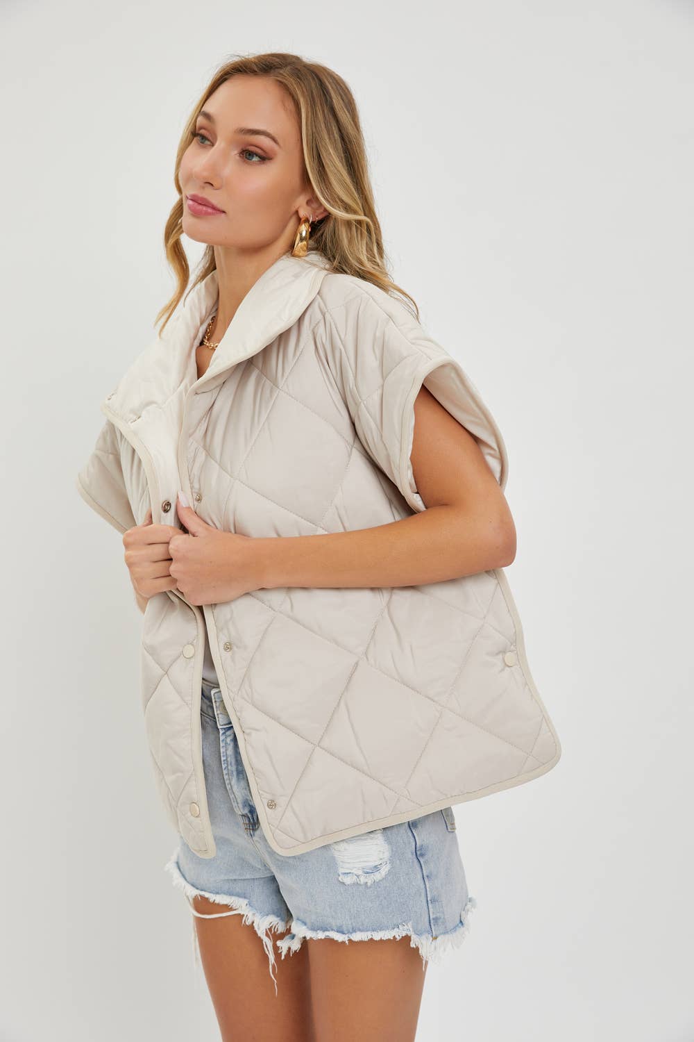 Sweet Lovely by Jen - Wholesale Outerwear Vest - Women's - QUILTED  PADDED VEST OUTERWEAR 28