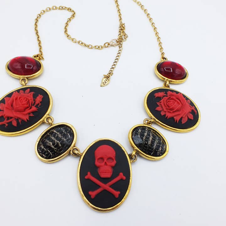 Fizz - Wholesale Pendant/Charm Necklace - Seven Cabochon "Grand" Necklace3