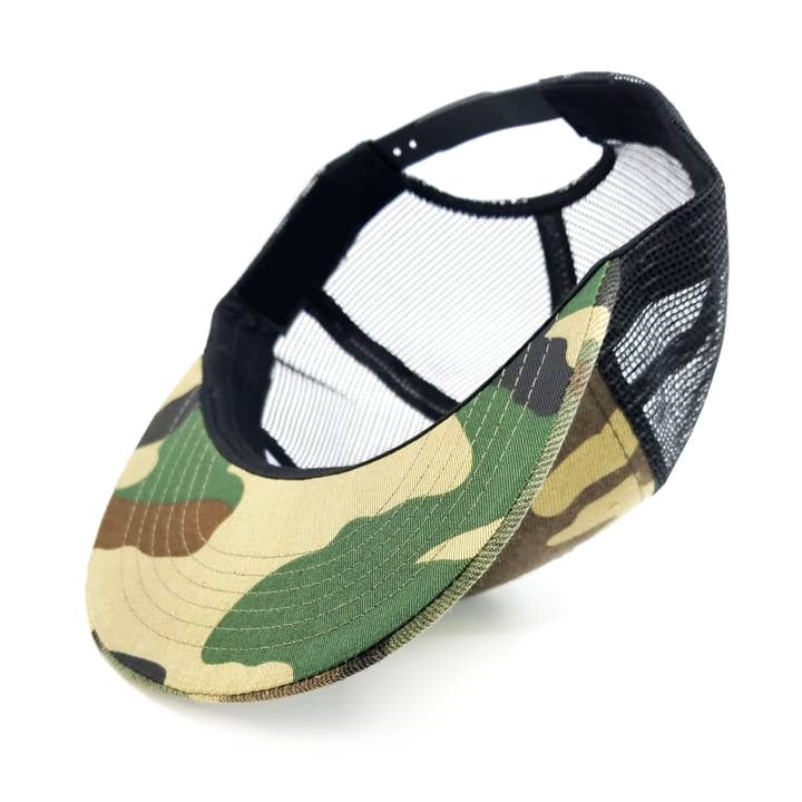 Camo/Black Mesh Chapéu de caminhoneiro Academy Fits Camo Mesh Camo Snapback - 1013CG Mesh para venda a revendedores na Faire1