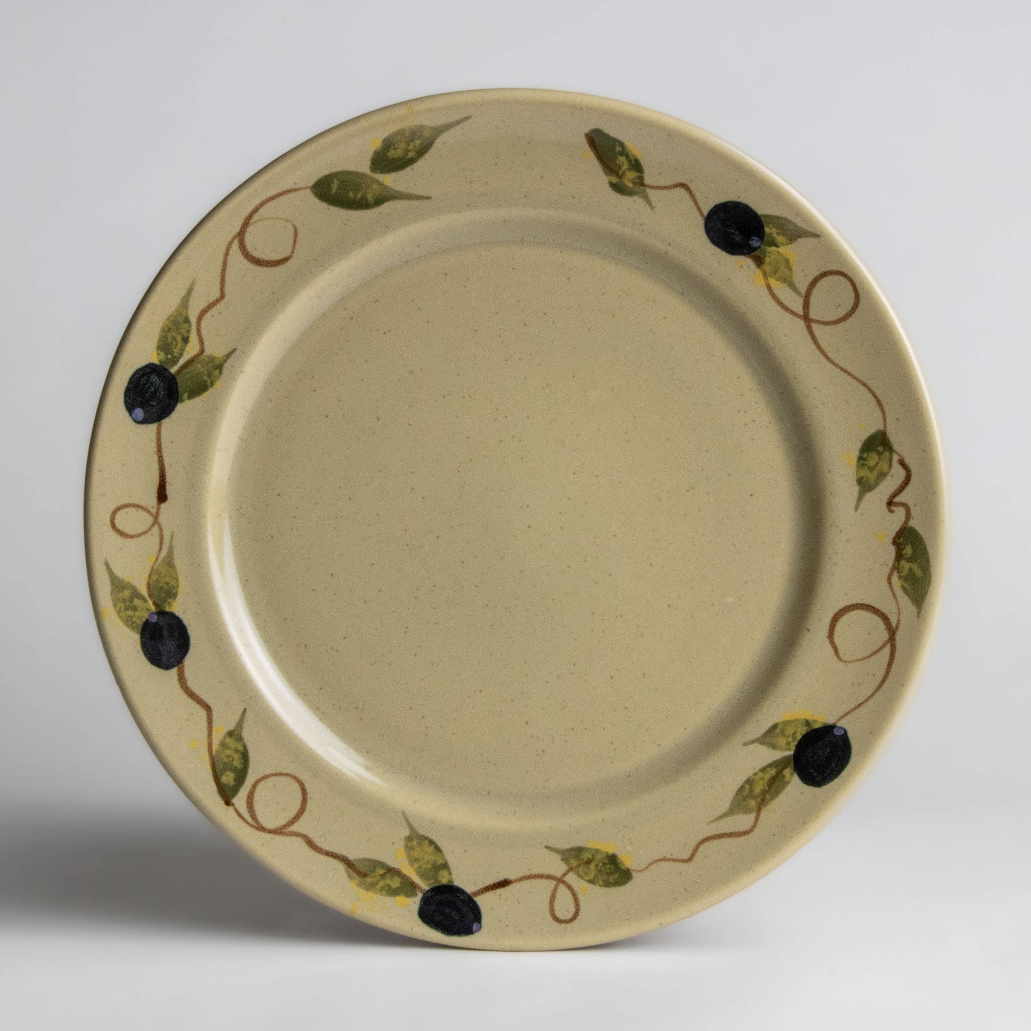 Emerson Creek Pottery - Wholesale Dinner Plate - Classic Dinner Plate7