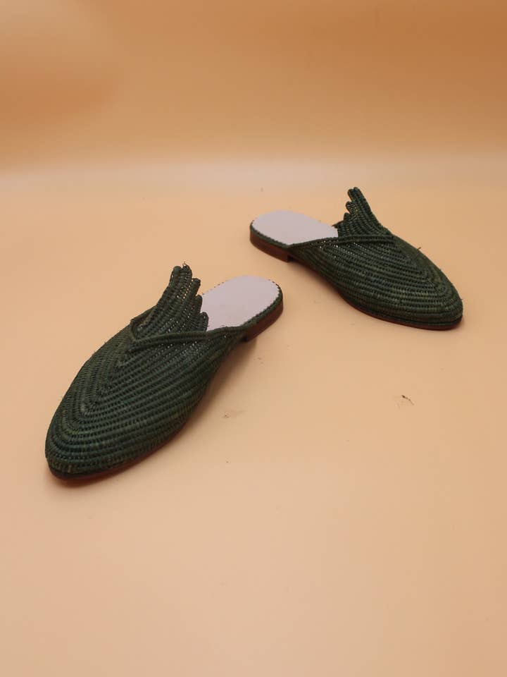 Raffia Shoes, Raffia Mules, handgefertigte Raffia Pantoffeln, Raffia Slides, flache Schuhe für Damen, handgefertigte Raphia, Geschenk für sie für den Großhandel von isli and tisli