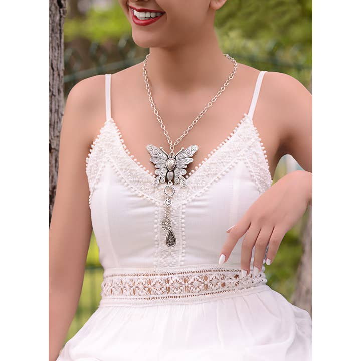 AVENS - Wholesale Pendant/Charm Necklace - Silver Plated Bohemian Butterfly Design Necklace3