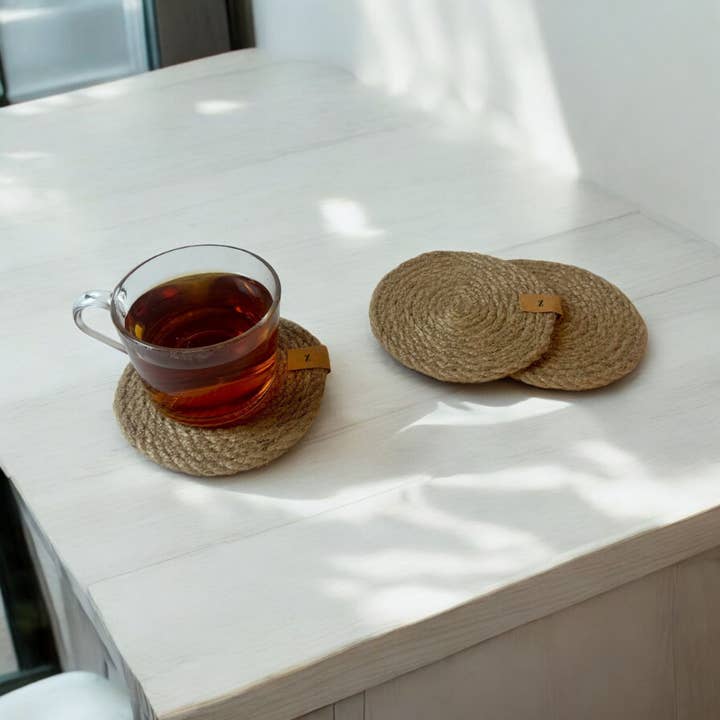 Simple Brown Jute Coaster for wholesale by BlacKarz Home Decor