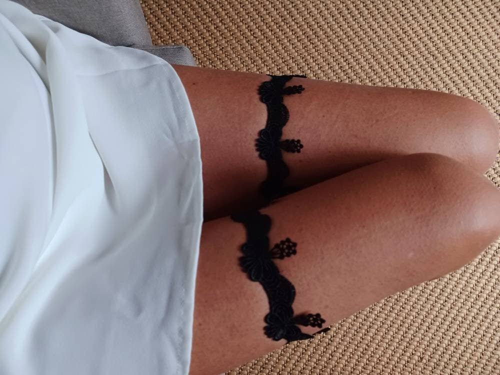 L'atelier du 6 - Wholesale Choker/Collar - Black Pearl Back Necklace - Evening Back Necklace8