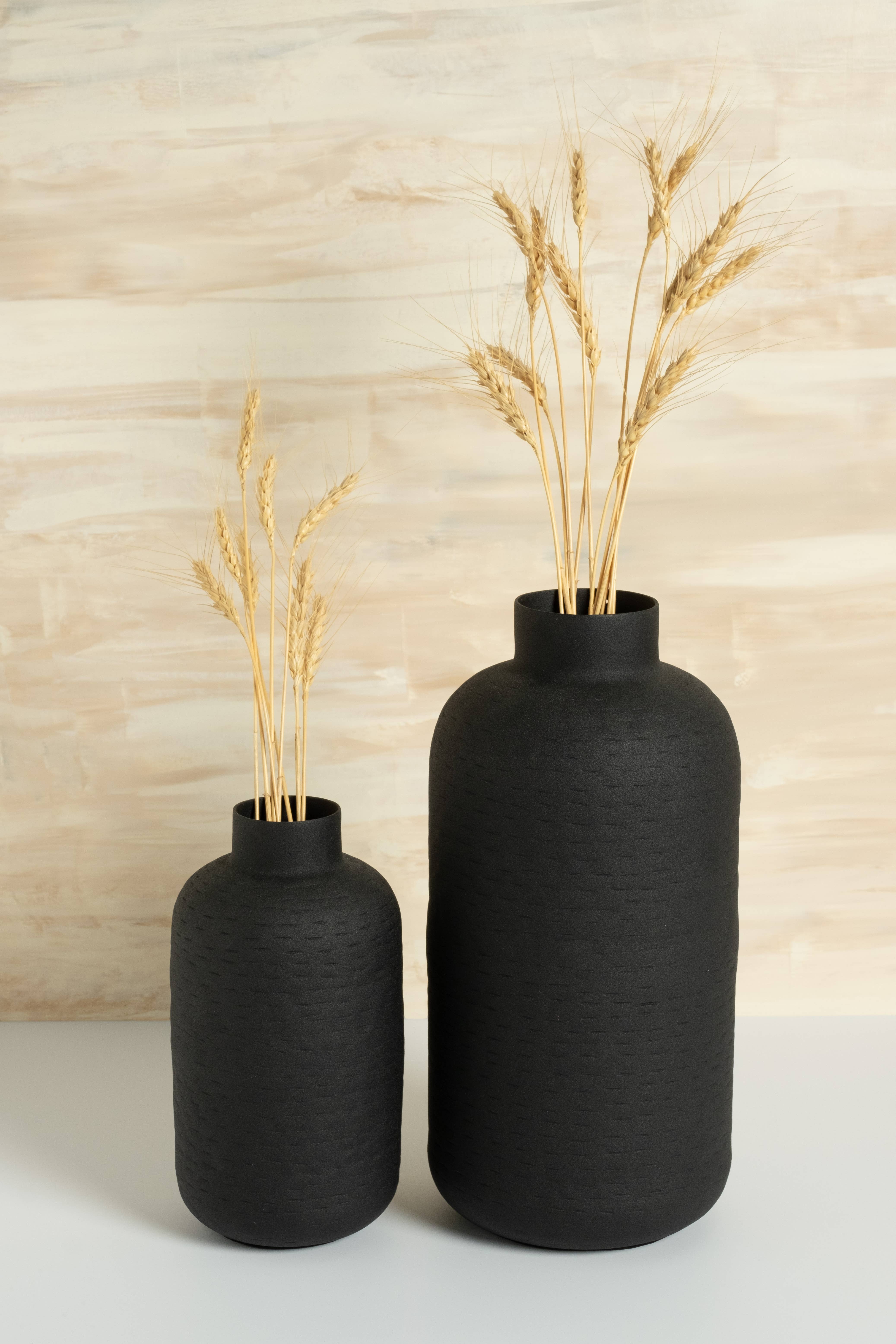 Made Market Co. - Wholesale Vase - Textured Vase Large Oblong3