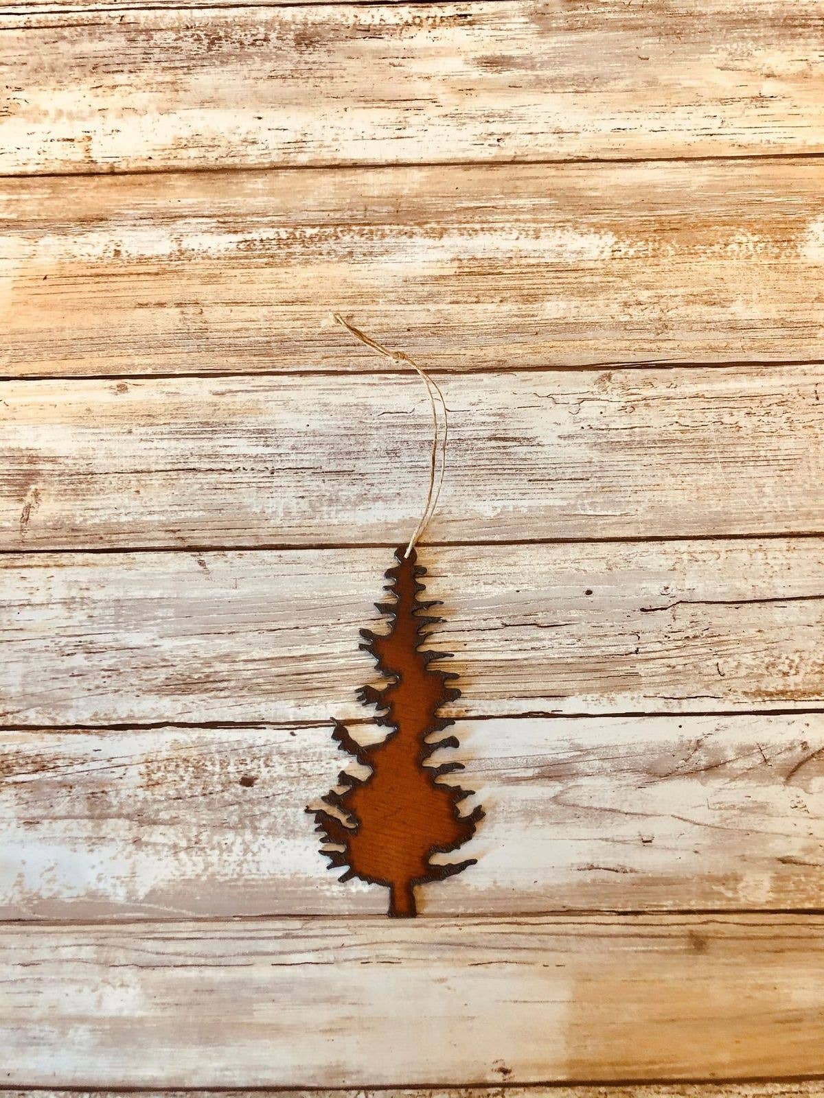 Universal Ironworks USA - Wholesale Ornament - Pine Tree Lodge Rustic Iron  Ornament0