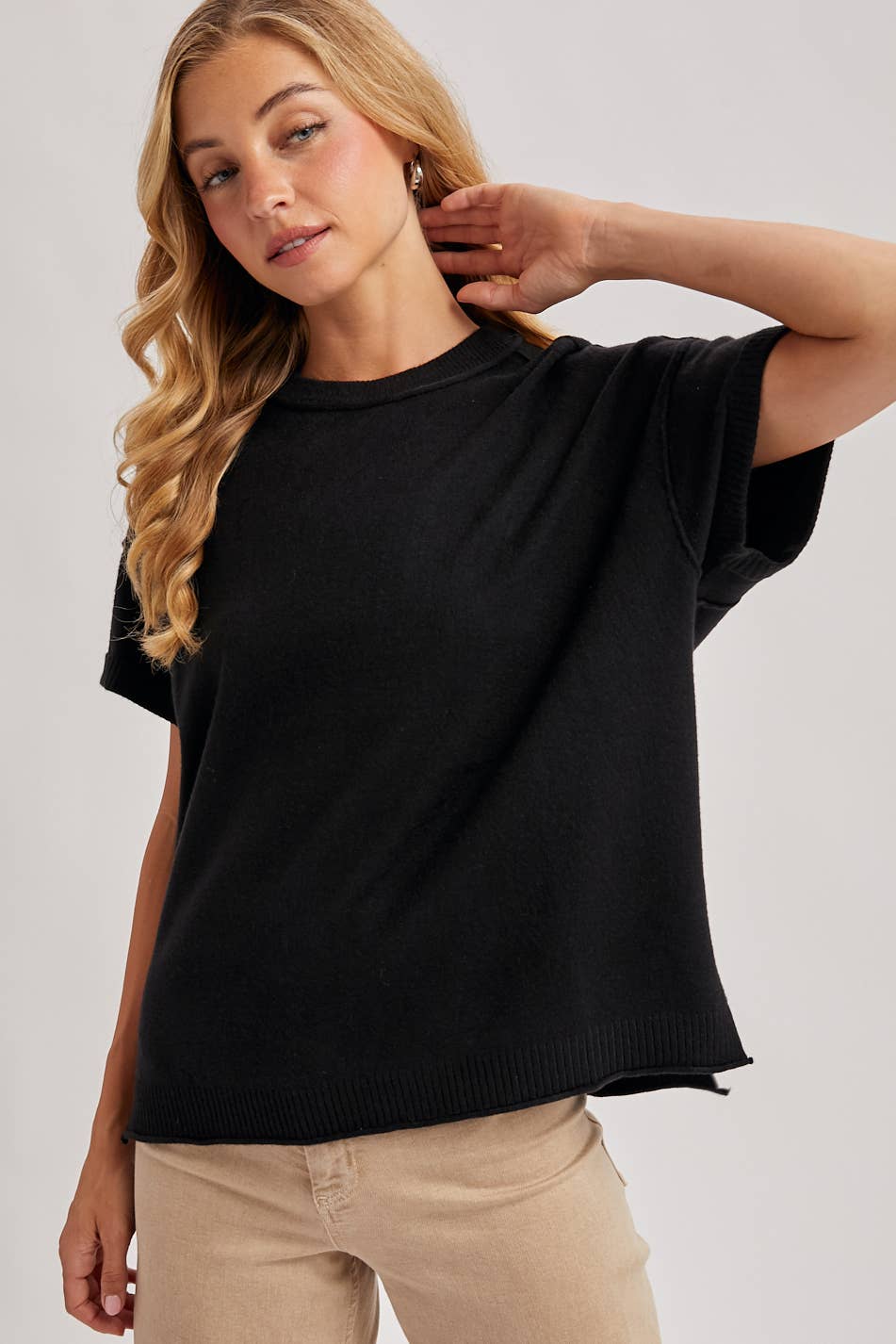 Bluivy - Venta al por mayor Jersey corto de punto - Mujer - CAMISETA DE PUNTO CON CUELLO REDONDO18