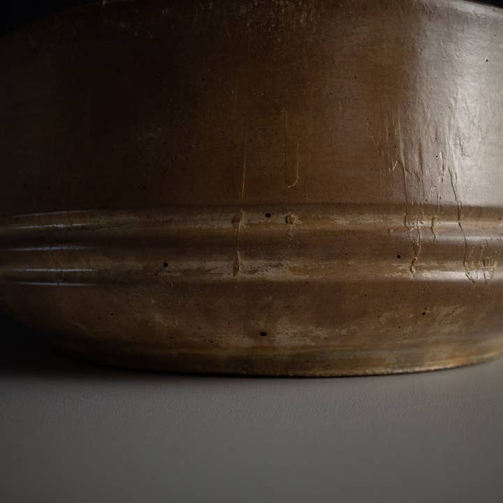 Vintage concrete bowl, small round pot, eiapit design for wholesale by Eiapit