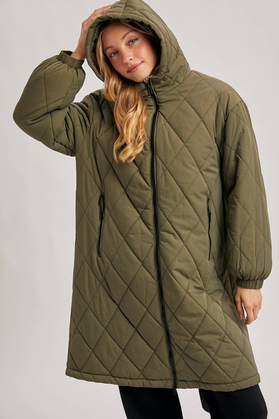 Bluivy – wholesale Puffer jacket – Women’s – LONGLINE QUILTED PUFFER JACKET31