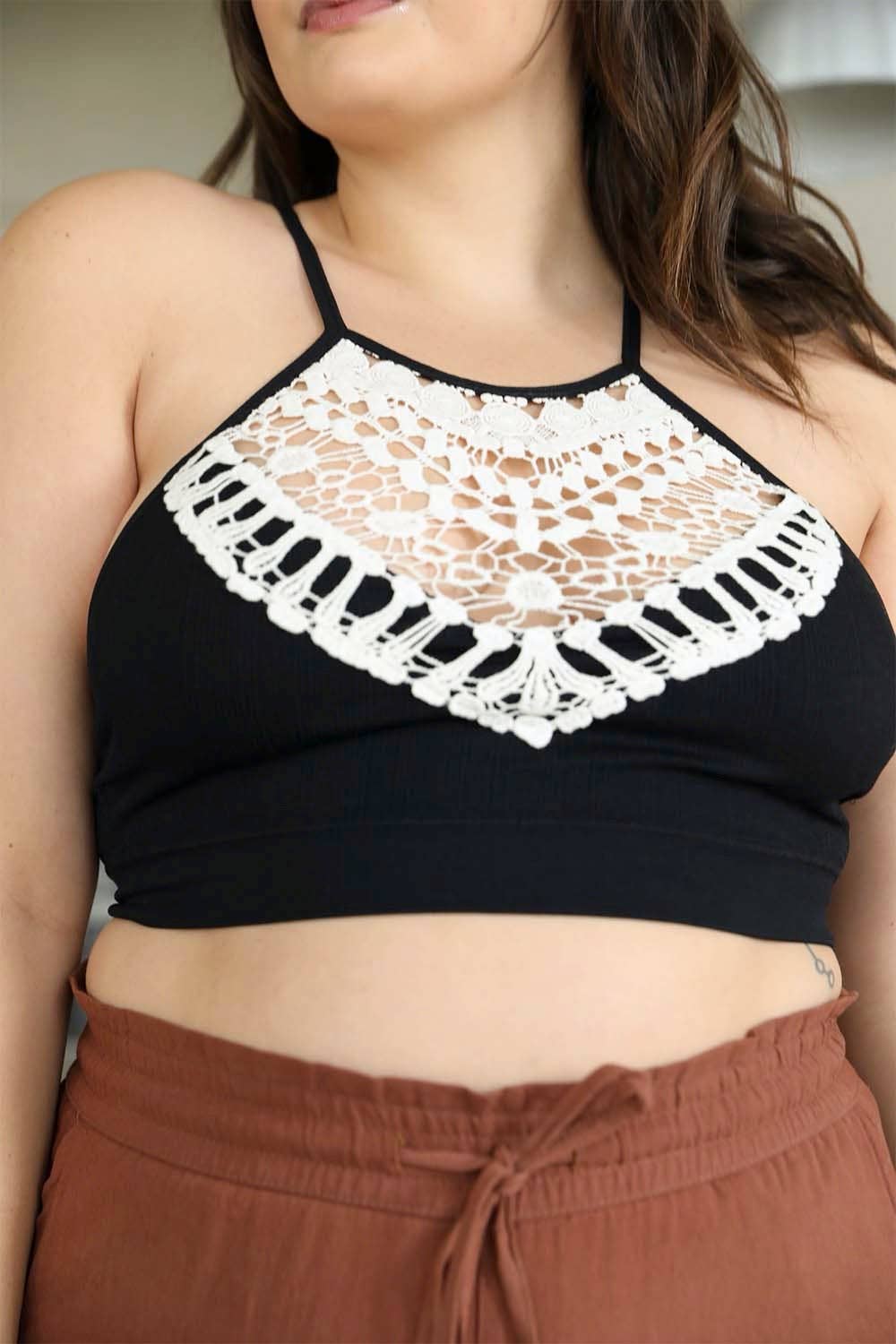 Leto Accessories - Wholesale Bralette - Women's - Chic Plus Size Crochet Lace Bralette with High Neck Design4