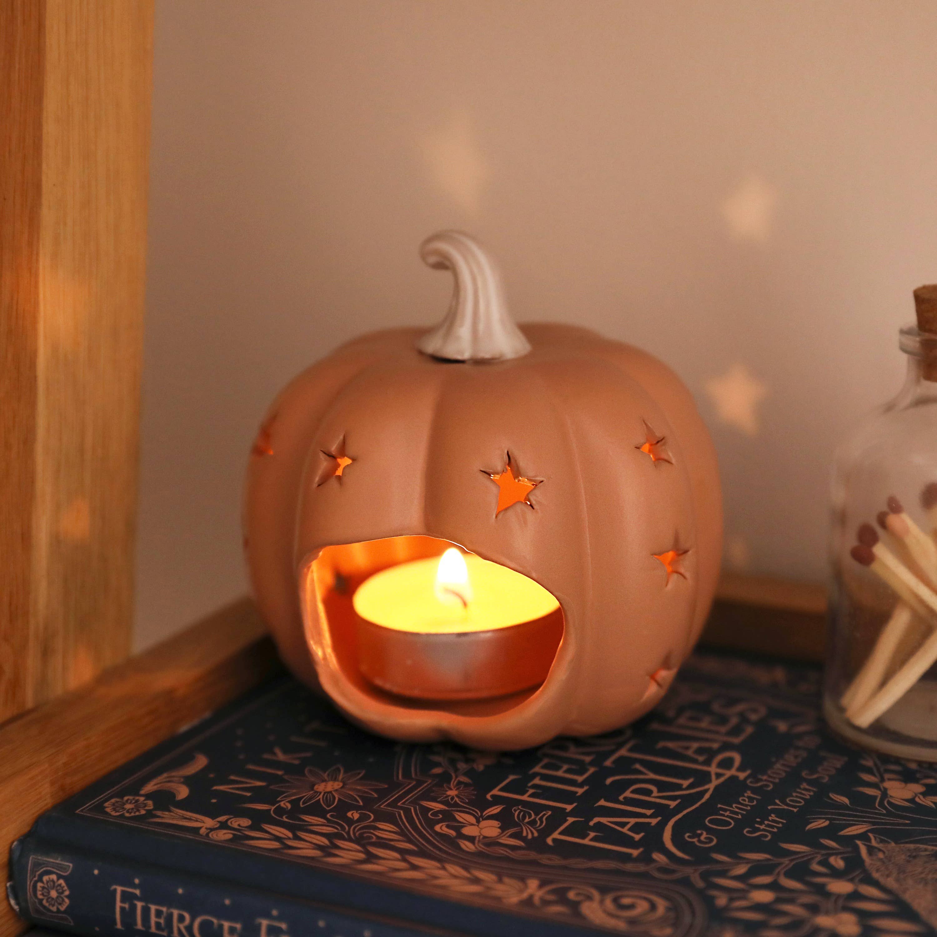 Lisa Angel - Wholesale Candle Holder - Ceramic Pumpkin Starry Tealight Holder -Not available to EU0