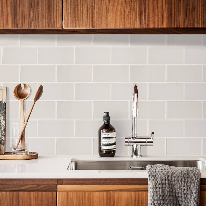 WS Tiles - Vente Carrelages muraux - Carreau de mosaïque en verre de 3" x 6", dosseret pour cuisine et salle de bain - 5 pieds carrés par carton35