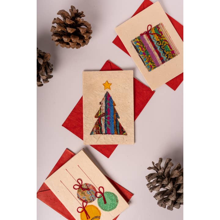 Tree & Treasures: Set mit 3 Weihnachtskarten für den Großhandel von Himalayan Freedom Co