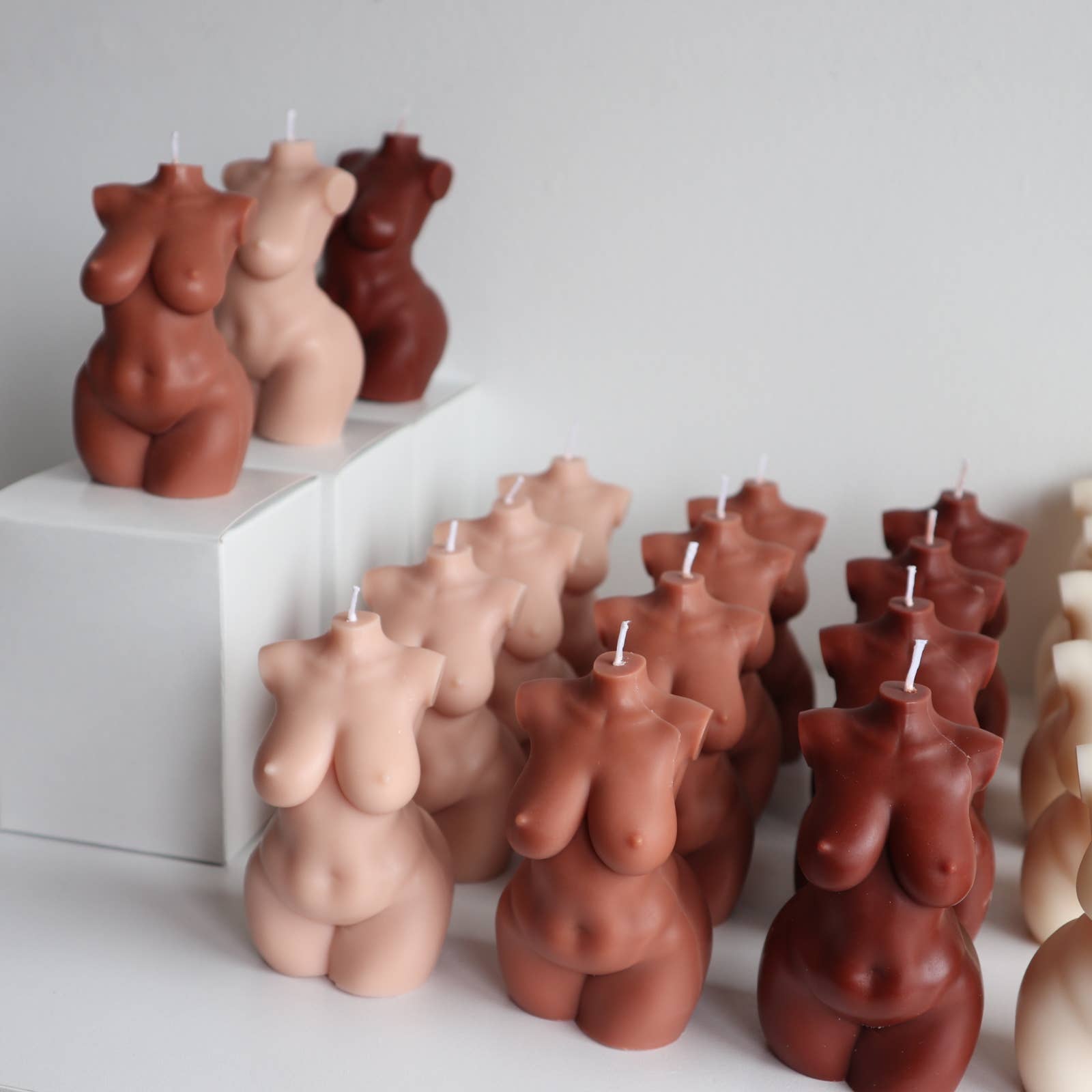 Drop Dead Candles - Wholesale Novelty Candle - Curvy Body Candle - 5 inches5