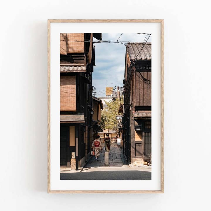 Kimonos in Gion for wholesale by Annie Ambience