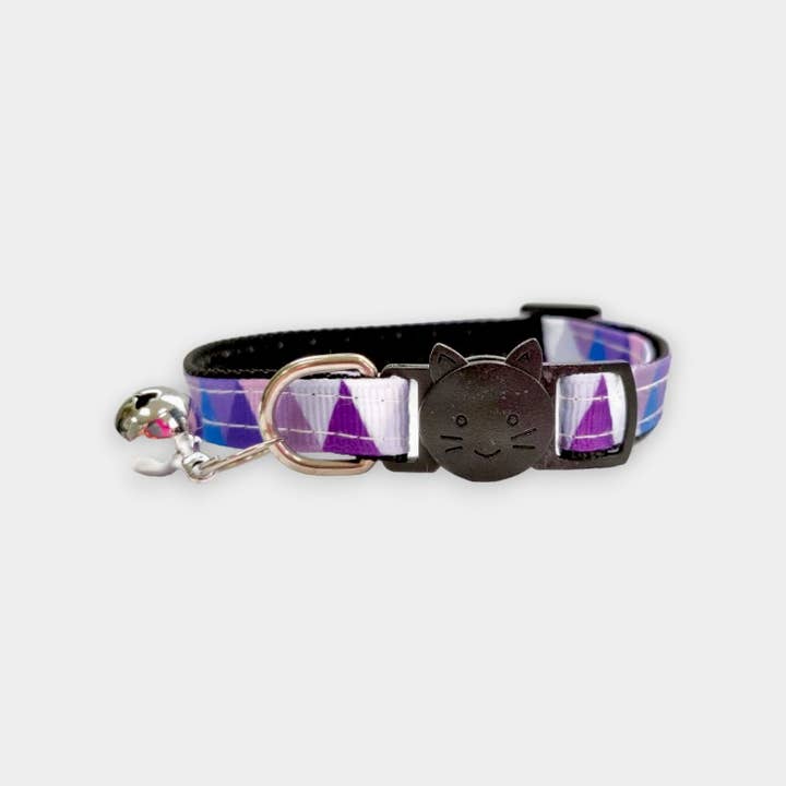 Collier chaton à carreaux multicolore violet pour la vente par Zacal Cat Collars