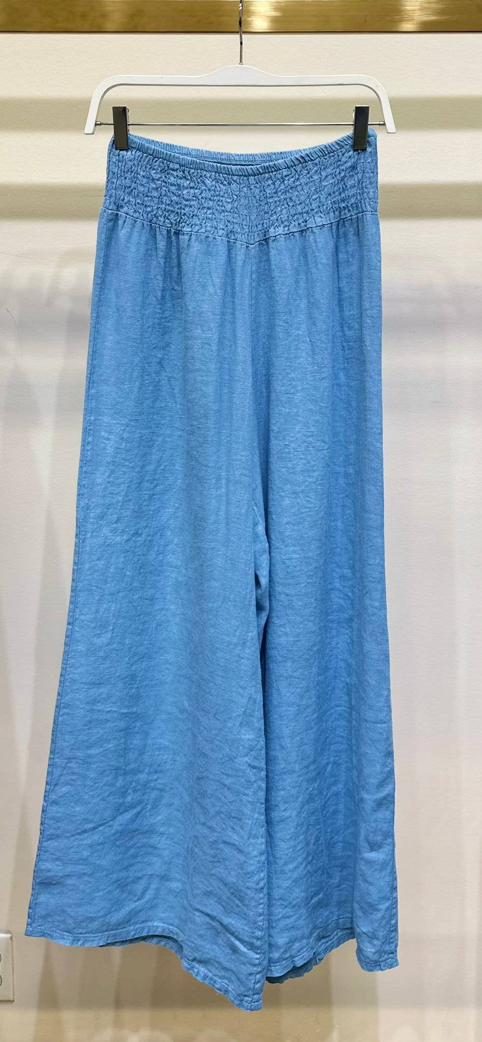 MILIO MILANO – Großhandel Hose – Damen – SOLIDE LEINENHOSE MIT GESMOKTEM BUND (255004-LINENPANTS)4